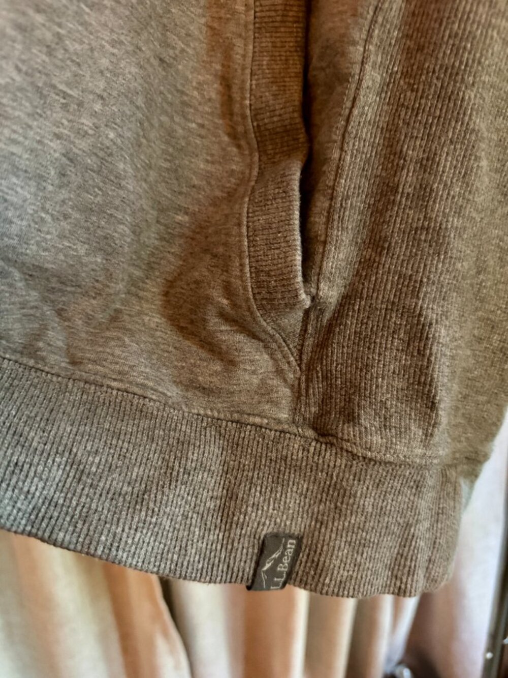 LL Bean Large- Slightly Fitted Hoodie - Picture 5 of 5
